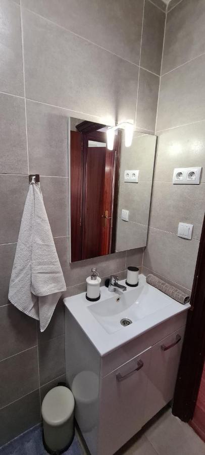 Habitaciones Camp Nou Apartment 略夫雷加特河畔奥斯皮塔莱特 外观 照片